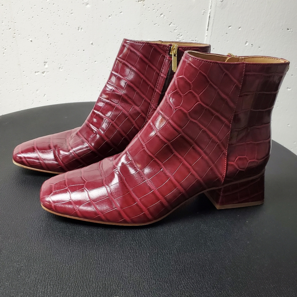 Circus by Sam Edelman Burgundy Croc-Embossed Ankle Boots - Picture 3 of 8